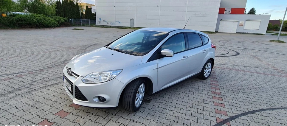 Ford Focus cena 25700 przebieg: 168500, rok produkcji 2013 z Góra małe 137